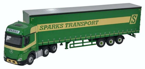76MB006 Mercedes Actros GSC Curtainside Sparks Transport