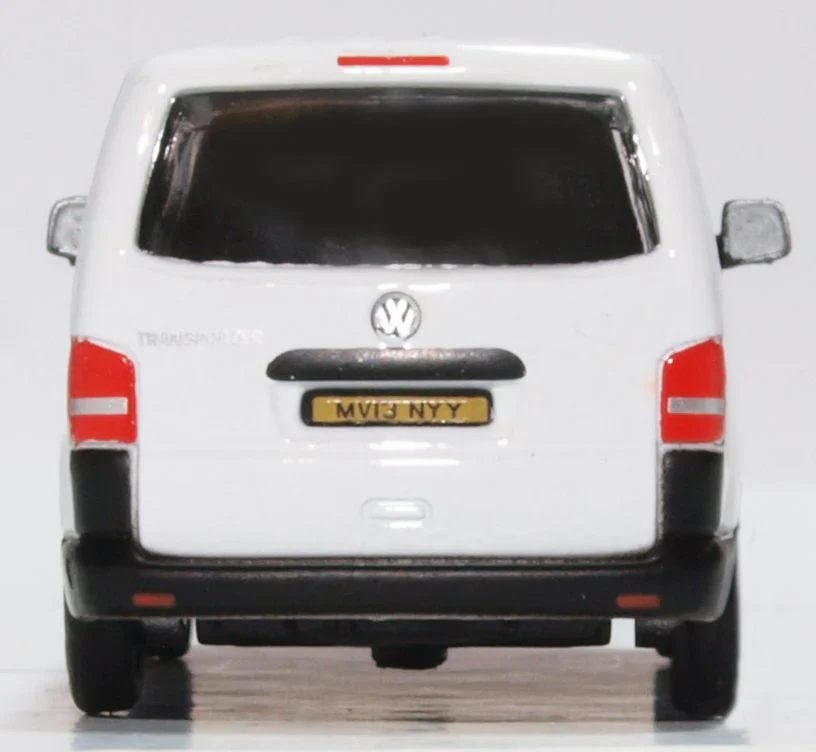 76T5V002 VW T5 Van White - Image 5
