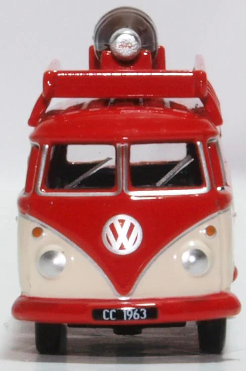 VW T1 Van with bottle Coca Cola - Image 4