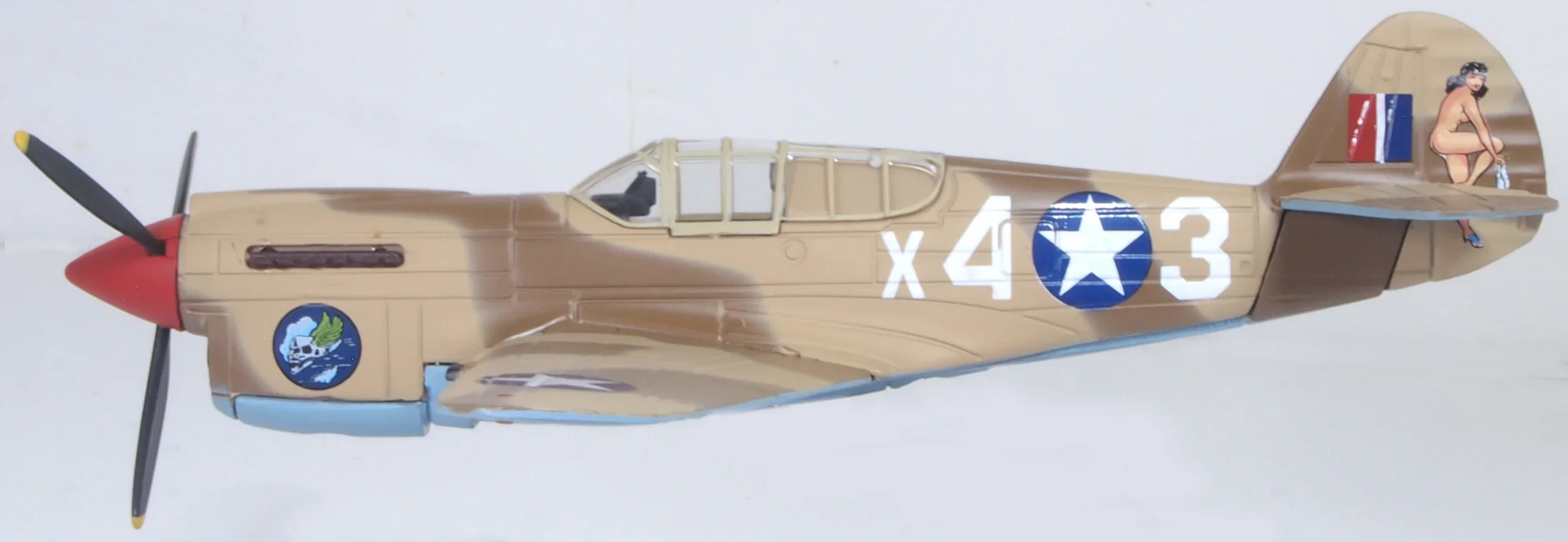 AC127 Curtiss P40-F Warhawk X43 Miss Memphis North Africa - Image 2