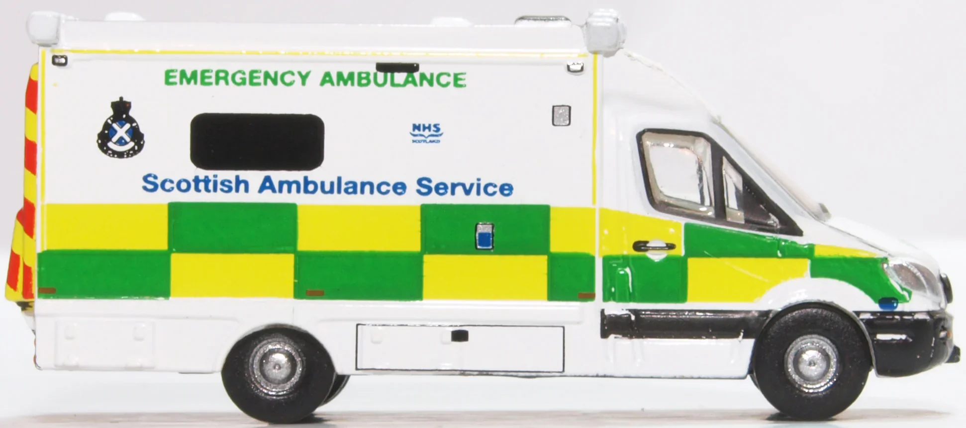 Mercedes Ambulance Scottish Ambulance Service - Image 4