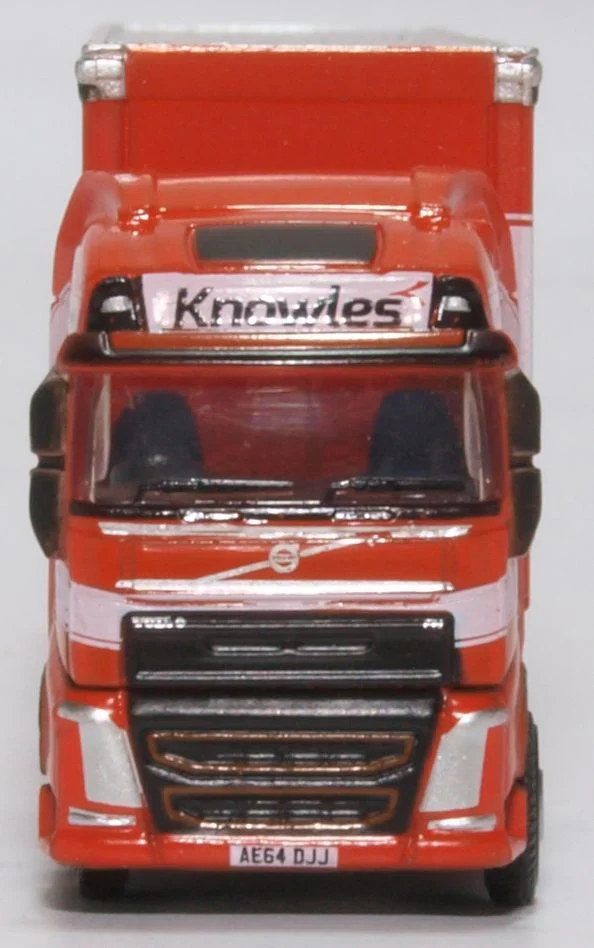 Volvo FH4 Curtainside Knowles - Image 4