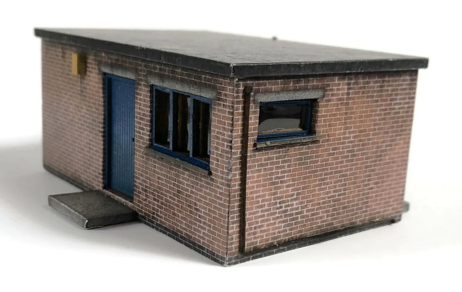 OO Utility Building/Plant Room Model Kit - Image 6