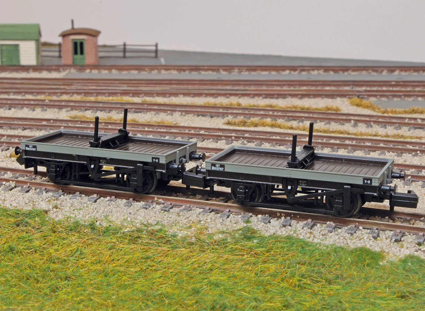 NR1154B 4 Wheel BR Bolster Wagon Twin Pack - Image 9