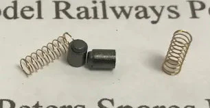 Hornby Replacement Carbon Brush & Springs (2 Pack)