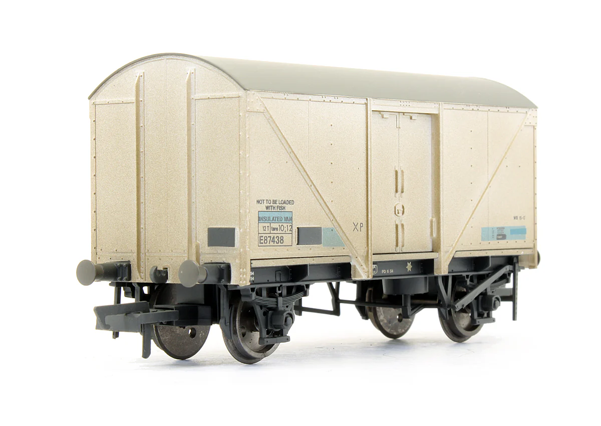 Pre-Owned R6762 12 Ton Insulated Van 'E 87438' - Weathered