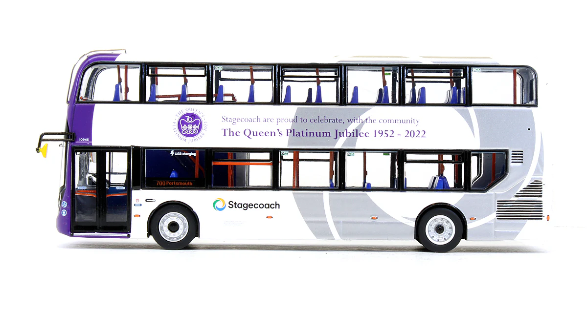 Pre-Owned Alexander Dennis Enviro 400 MMC Stagecoach South 'The Queen's Platinum Jubilee 1952 - 2022' - Image 4