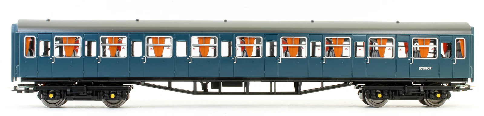 Pre-Owned R2946 BR 4 VEP Class 423 EMU - Image 4