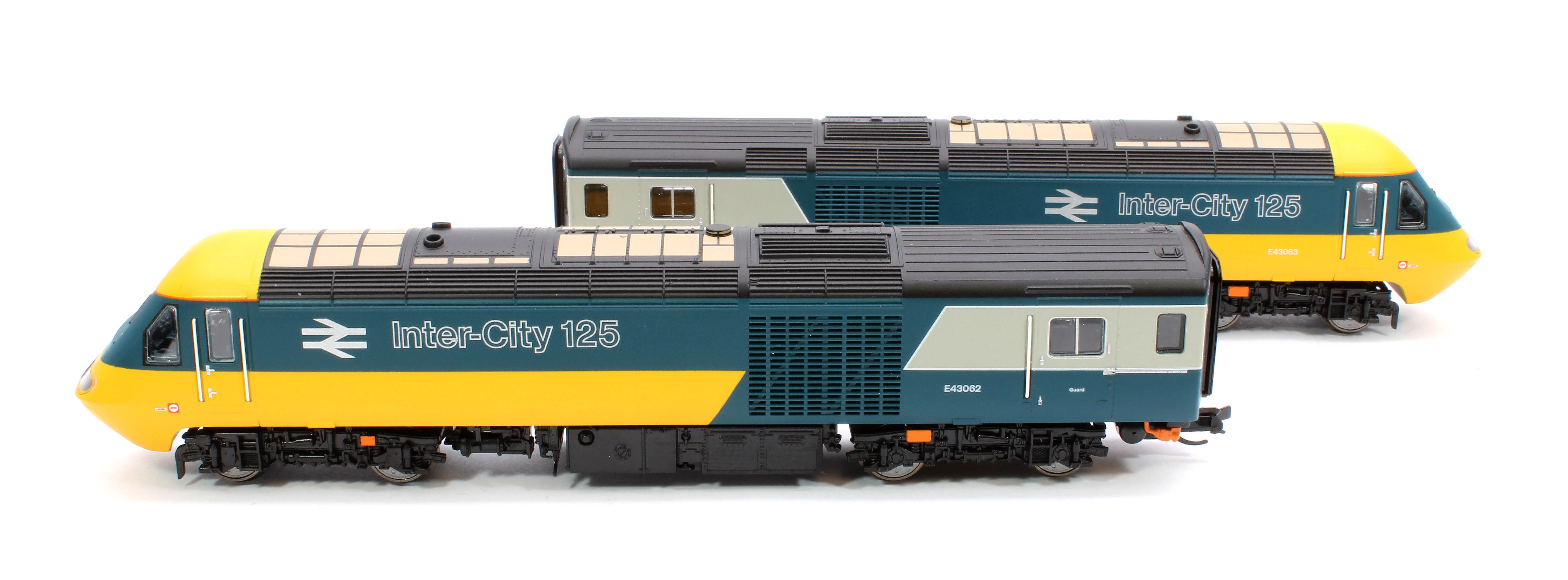 Pre-Owned TT3021M BR Class 43 HST Train Pack - Image 2