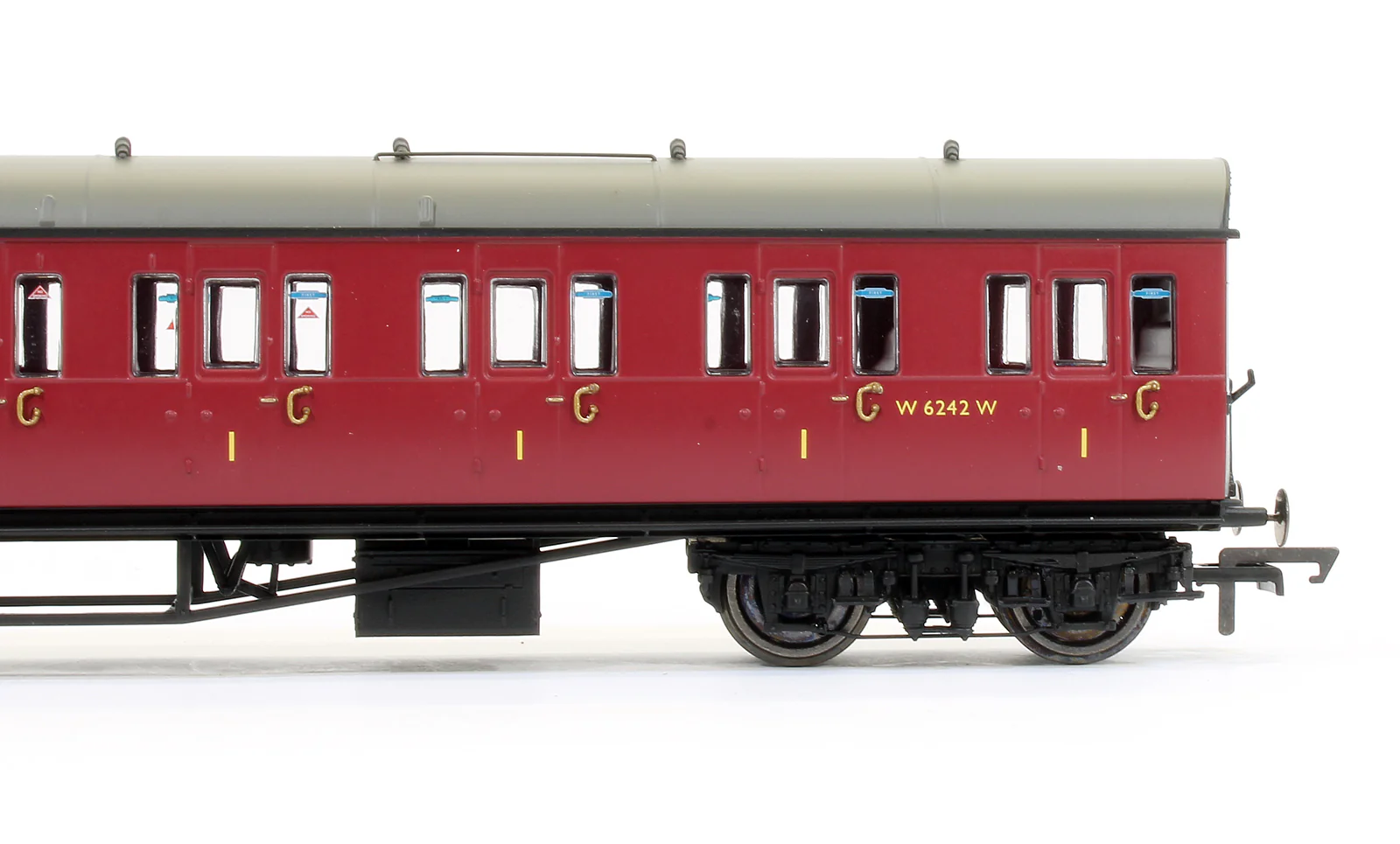 Pre-Owned BR Crimson Collett Suburban Composite (RH) Coach 'W6242W' - Image 3