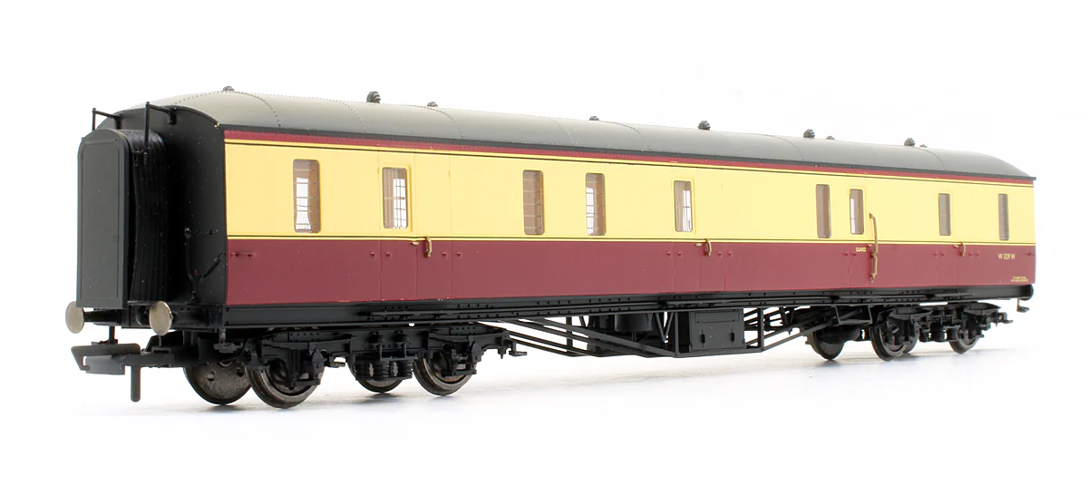 Pre-Owned BR Crimson & Cream Hawksworth Passenger Brake Coach 'W329W' - Image 2