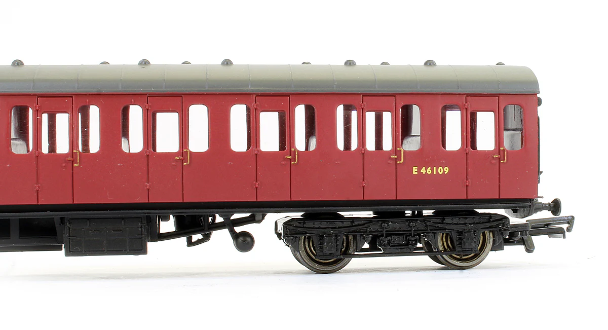 Pre-Owned 34-605 BR Crimson MK1 Suburban Coach (E) 'E46109' - Image 3