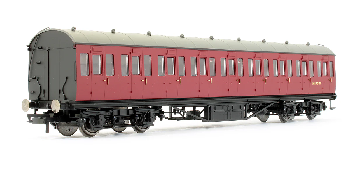 BR (Ex-LMS) Non Corridor Third Class Coach 'M11703M' - Image 2