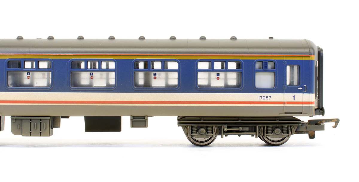 R4154 Pre-Owned BR MK2A 1st Class Brake Coach '17057' - Weathered - Image 3