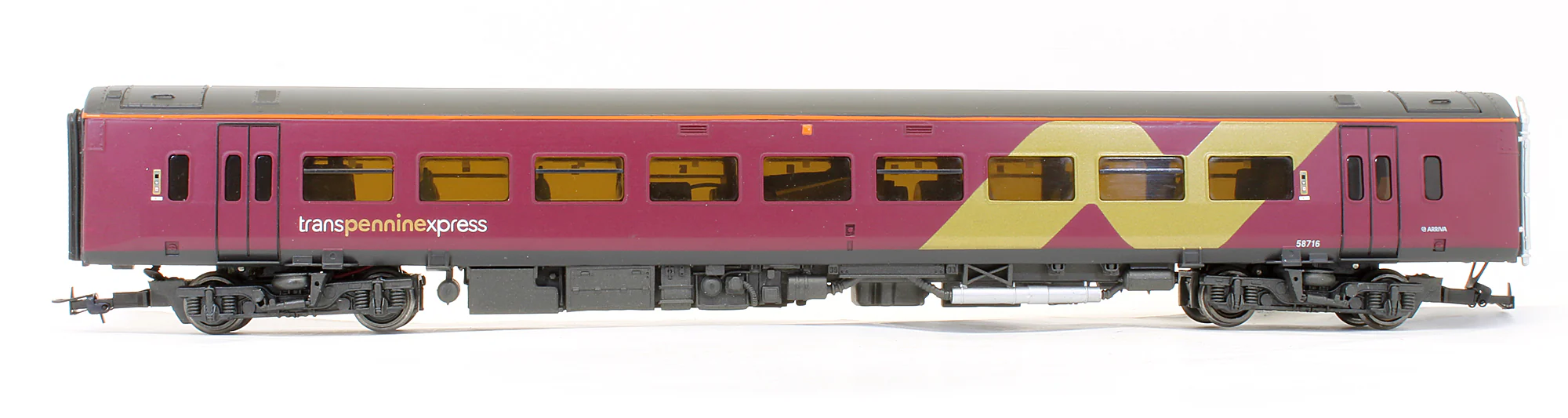 Pre-Owned 31-513A Class 158 3 Car DMU Transpennine Arriva - Image 4