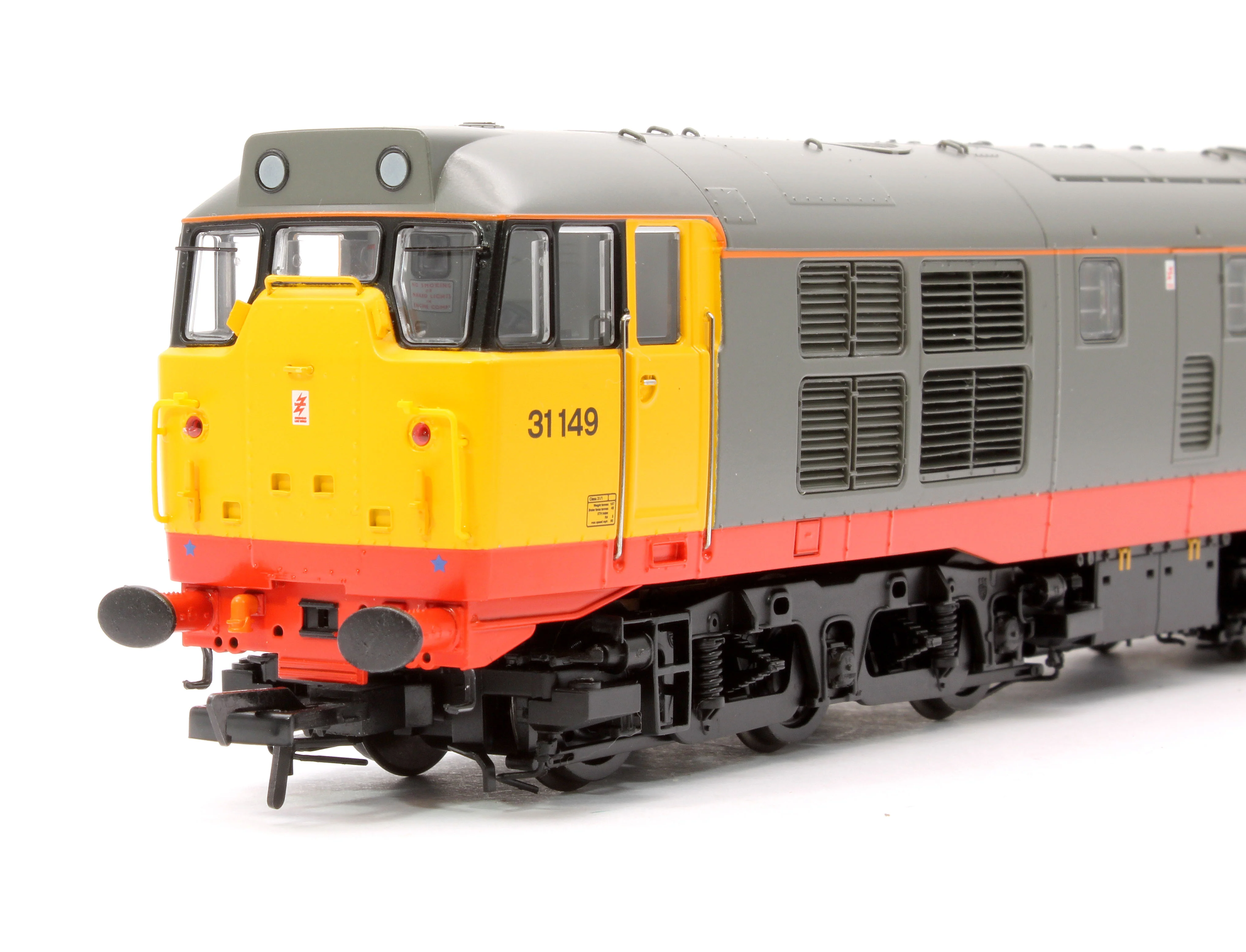 Pre-Owned Class 31/1 Refurbished 31149 BR Railfreight (Red Stripe) Diesel Locomotive - Image 9