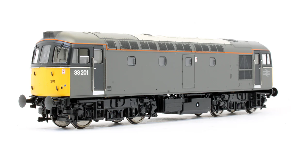 Pre-Owned 3325 Class 33 Engineers Grey 33201 Diesel Locomotive - Image 2