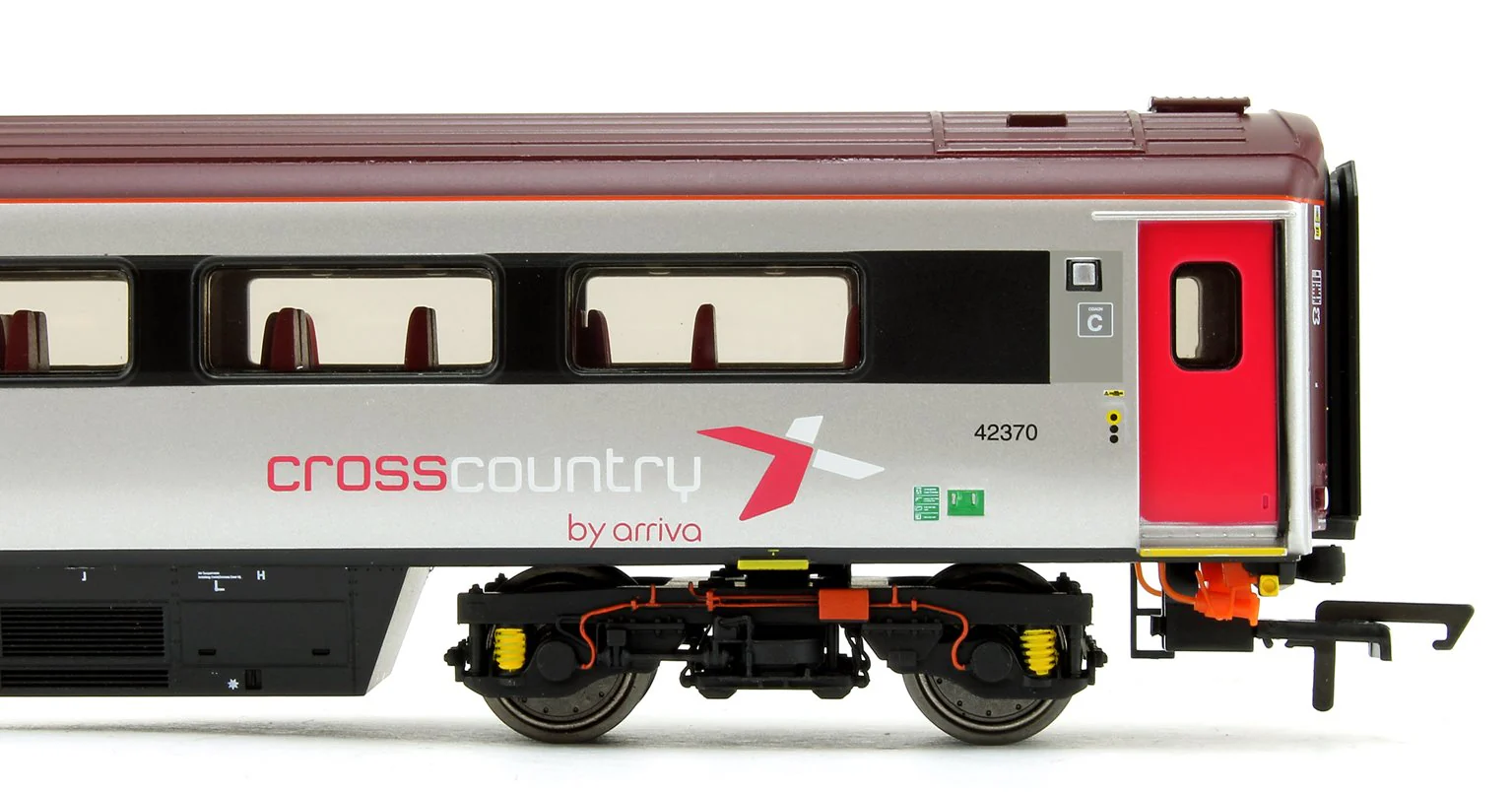 Pre-Owned R4940C Cross Country Trains by Arriva Mk3 Sliding Door TS Trailer Standard No.42370 - Image 4