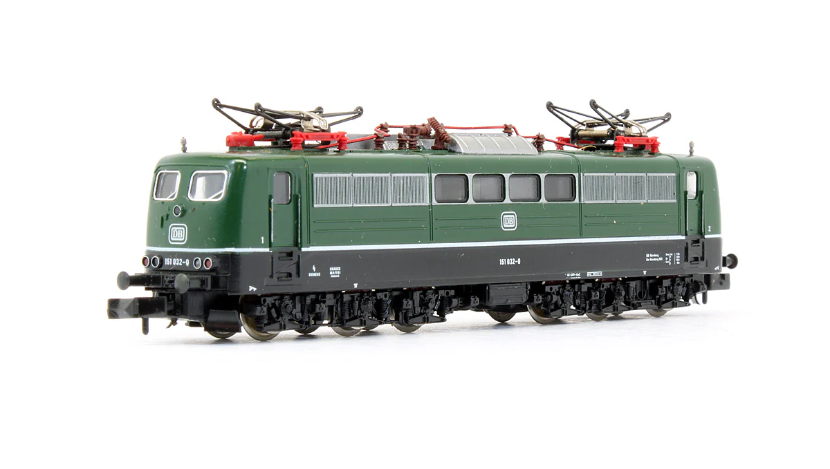 Pre-Owned DB 151 032-0 Electric Locomotive