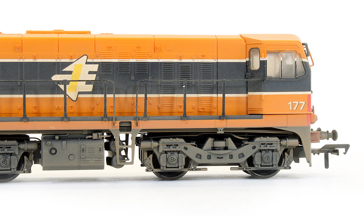 Pre-Owned Irish Rail Class 141 'IR' Orange 177 Diesel Locomotive Weathered - Image 4