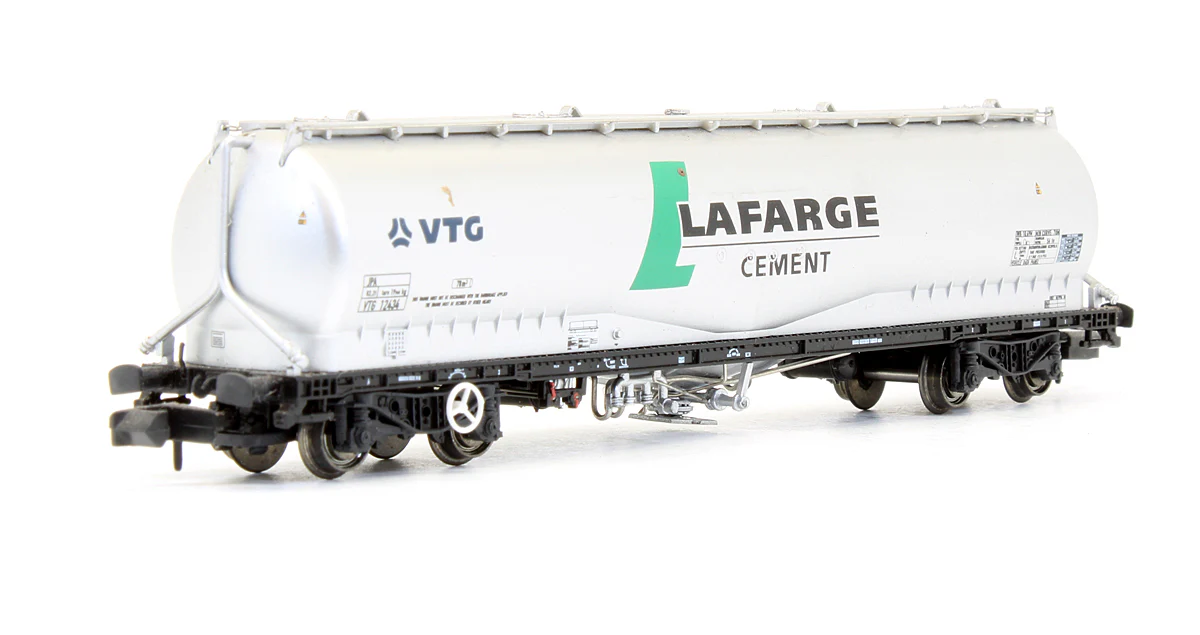 Pre-Owned 377-675 JPA Cement Wagon VTG Lafarge Cement