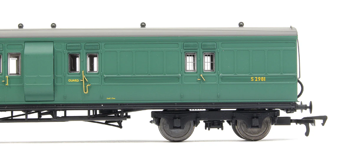 Pre-Owned E86015 LSWR Cross Country 3-Coach Pack BR (SR) Green No. 314 - Image 9