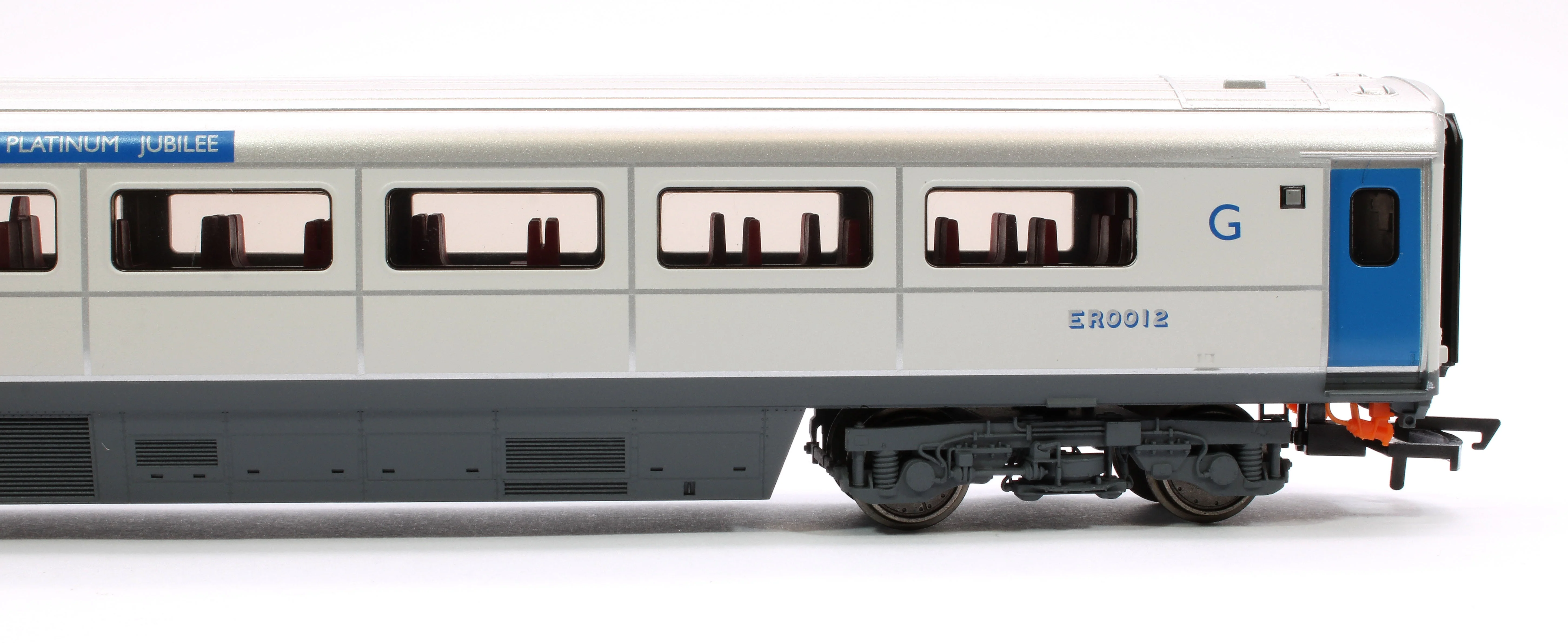 Pre-Owned Mk3 Sliding Door Trailer First Disabled Platinum Jubilee of HM Queen Elizabeth II ER0012 - Image 4