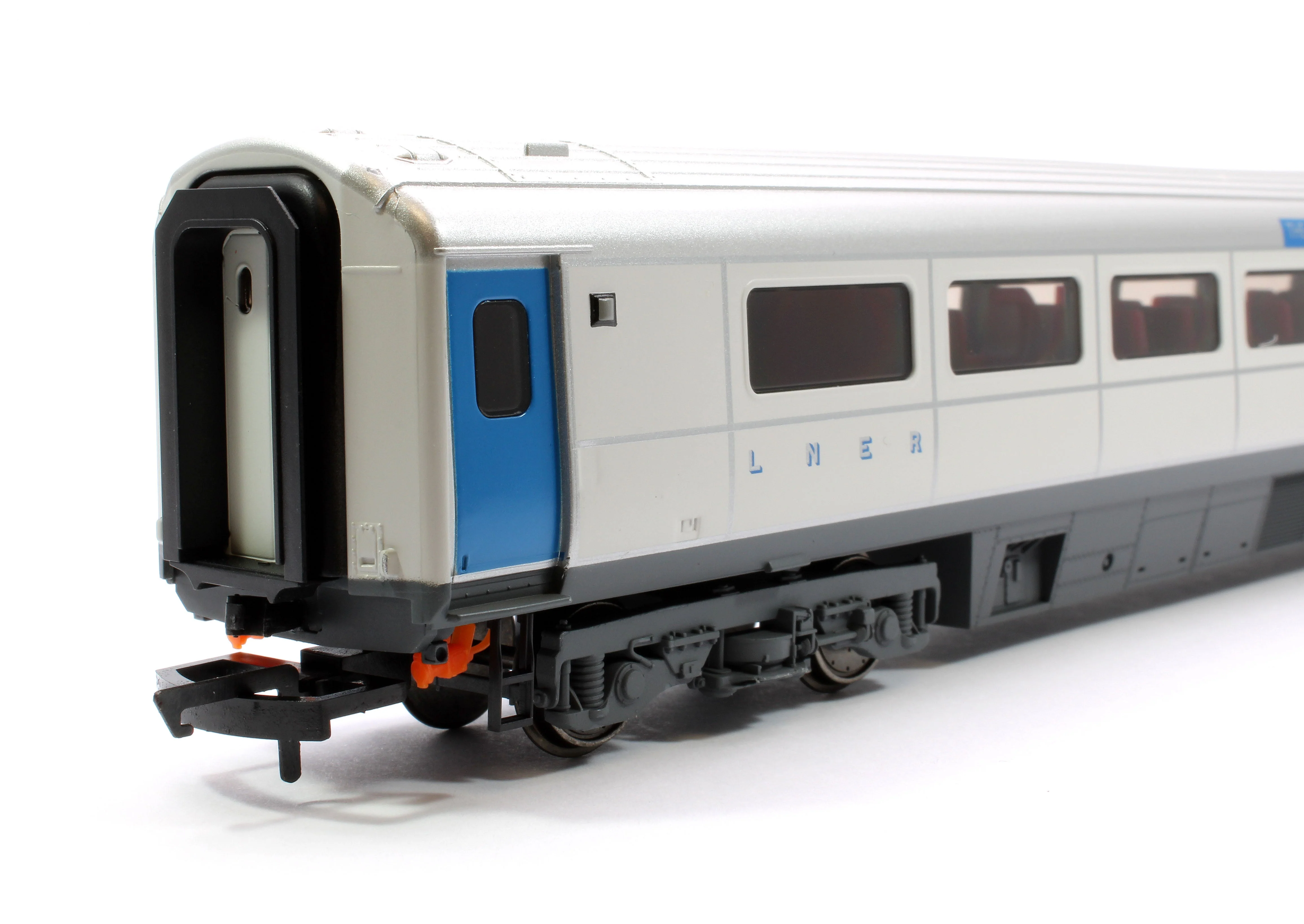 Pre-Owned Mk3 Sliding Door Trailer First Disabled Platinum Jubilee of HM Queen Elizabeth II ER0082 - Image 5