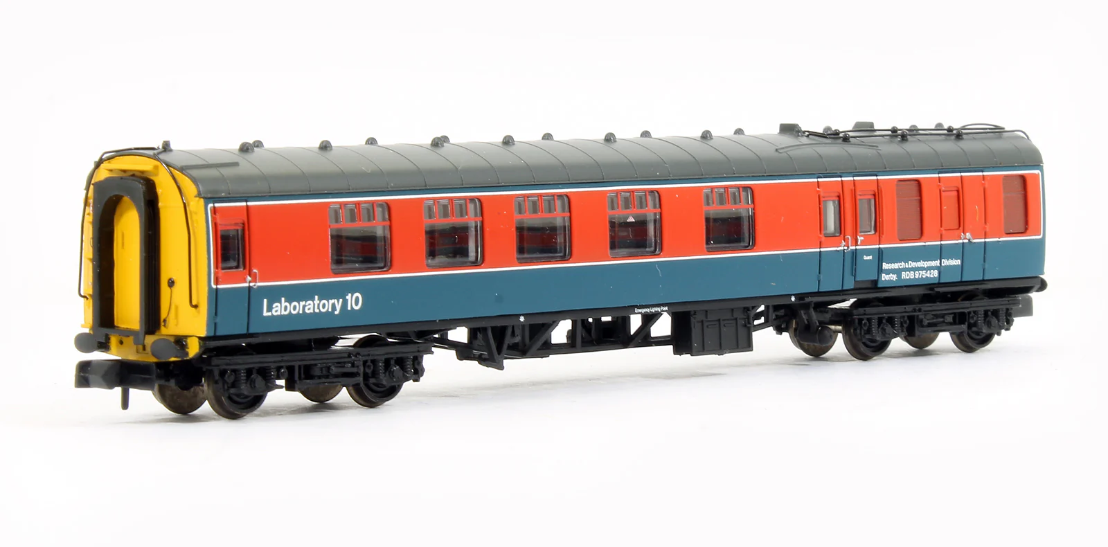 Pre-Owned Set Of MK1 RTC Coaches 'Laboratory 10' & 'Laboratory 11' (Exclusive Edition) - Image 2