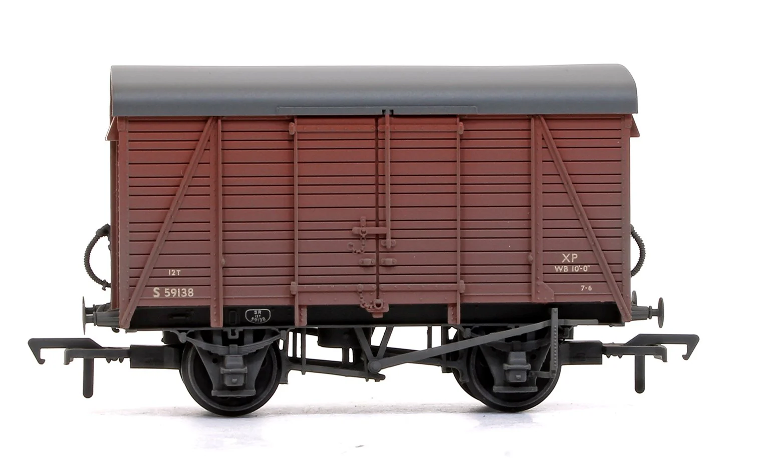 Pre-Owned SR 12T 2+2 Planked Ventilated Van BR Bauxite (Early) 59138 - Weathered - Image 3
