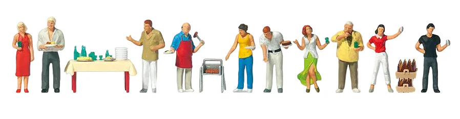 At the Barbeque Scene (10) Exclusive Figure Set