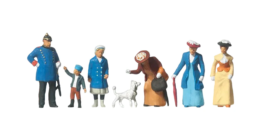 Passers By & Policeman 1900 (6) Exclusive Figure Set