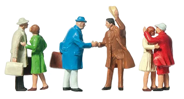 Arriving Passengers (6) Standard Figure Set