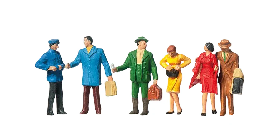 At the Platform Gate (6) Standard Figure Set