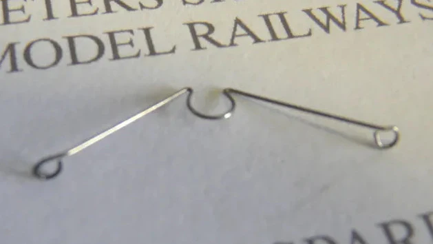Triang Hornby S3368 Early Motor Bogie Pickup Spring - Replacement