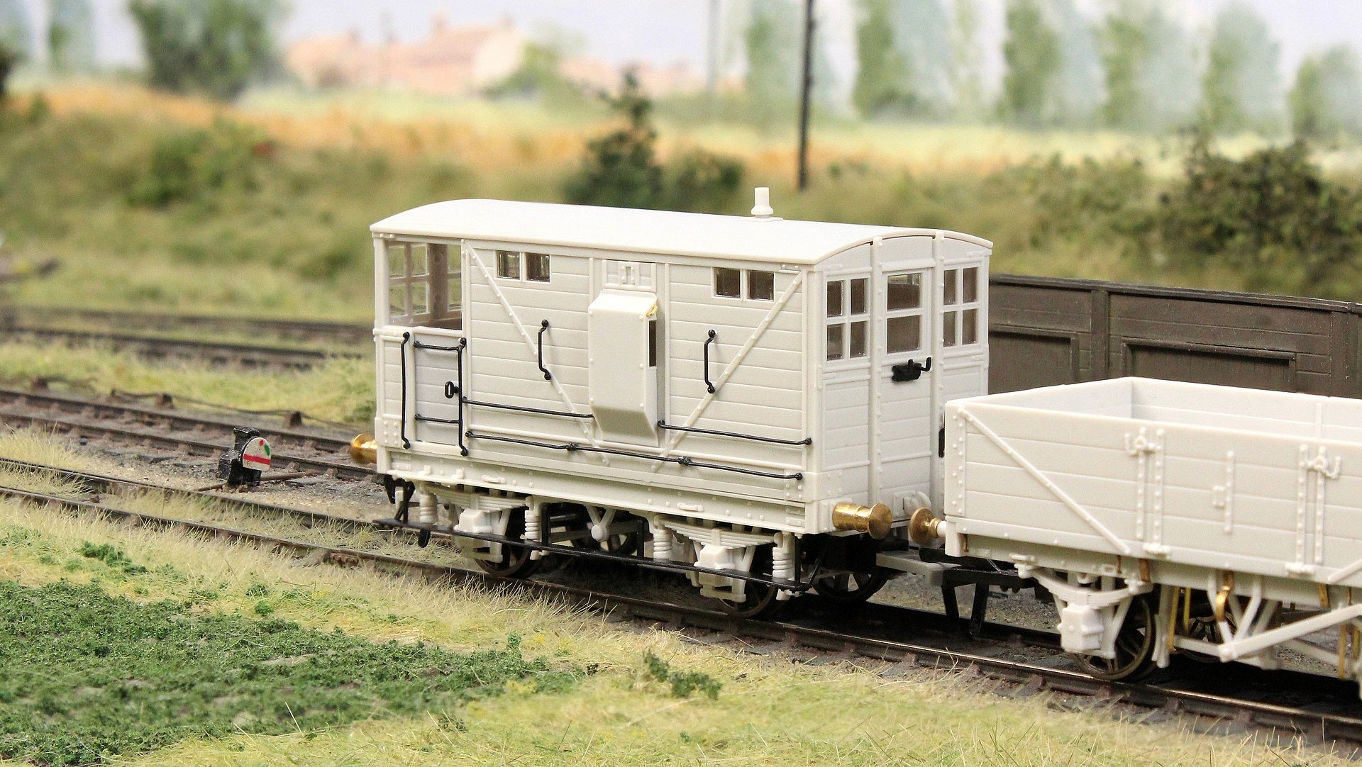 LNWR D17b Brake - Ore Mining Branch No.905 - Image 5