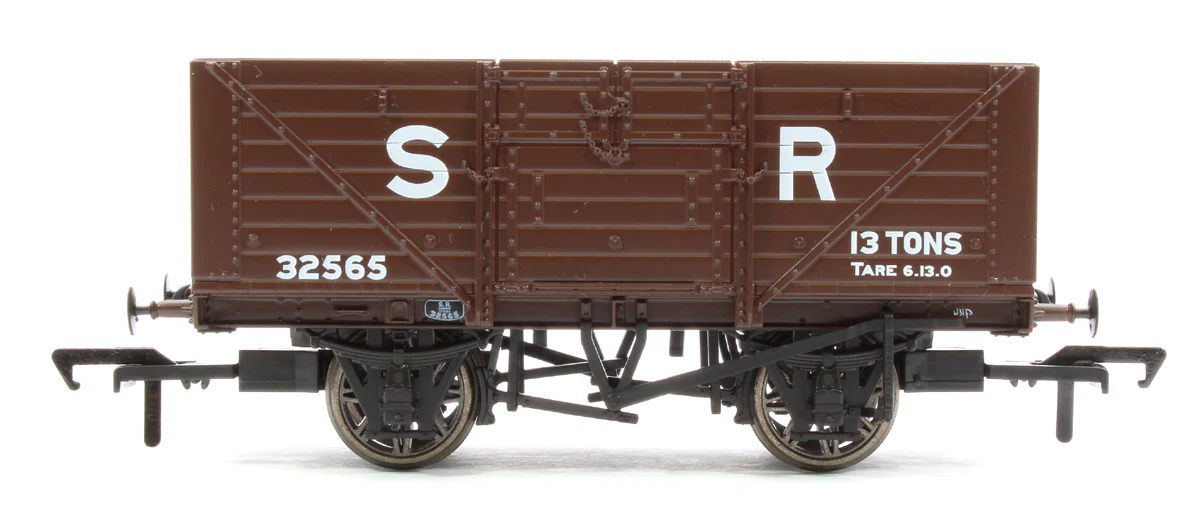 Southern Railway 8 Plank Open Wagon D1379 No.32565, SR Brown (Pre-1936) - Image 2