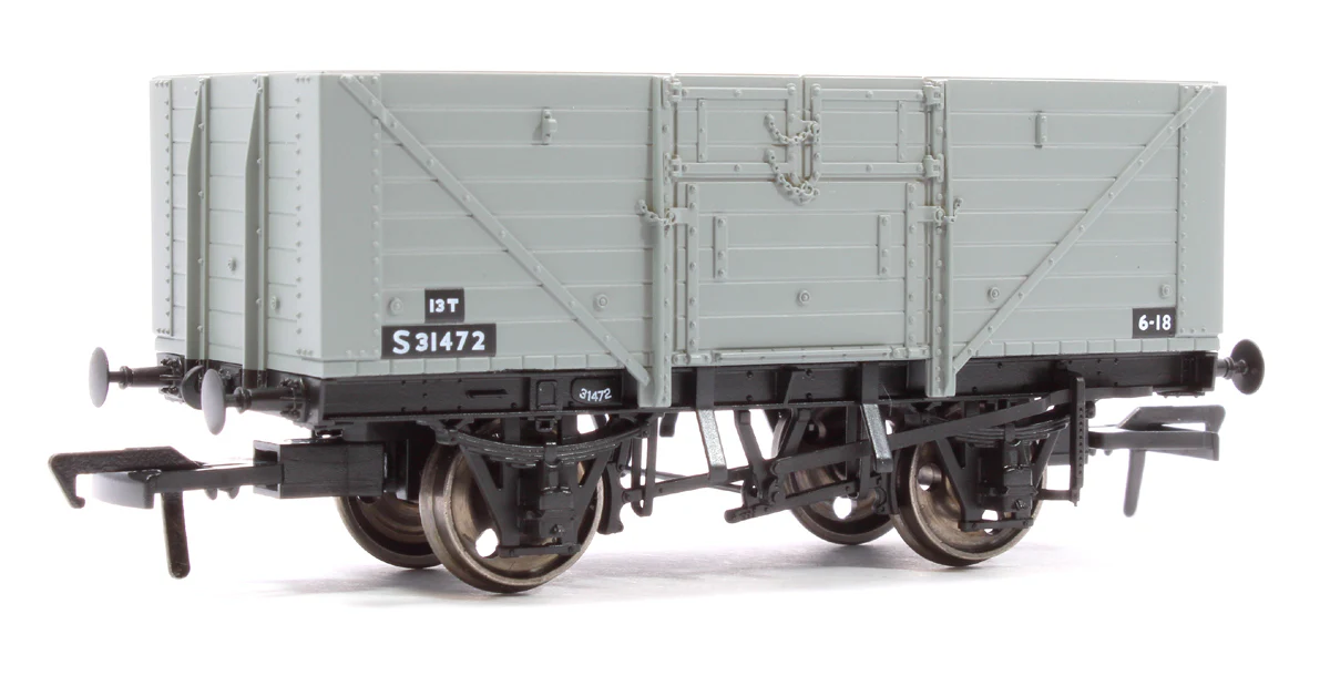 Southern Railway 8 Plank Open Wagon D1379 No.S31472, BR Grey - Image 3