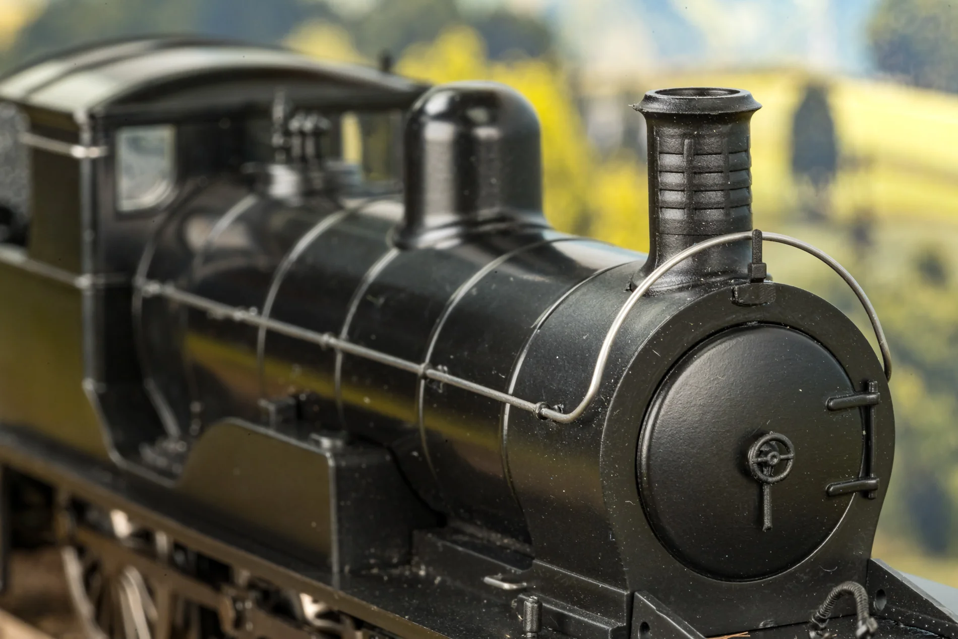 Highland Railway Loch Class 4-4-0 No.14383 'Loch An Dorb' LMS Lined Crimson Steam Locomotive - DCC Sound - Image 6
