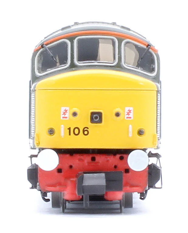 948112 Class 45 45106 Heritage BR Green With Sealed Beam & Hight Intensity Headlights Diesel Locomotive - Image 7