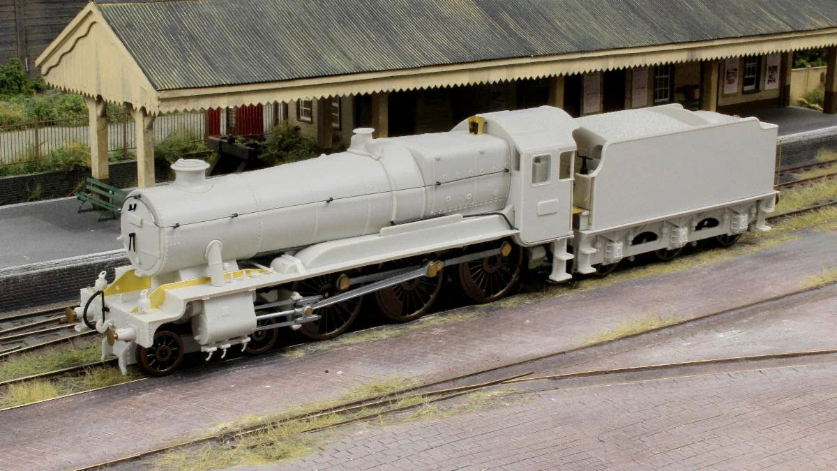 954502 GWR County No.1005 'County of Devon' G W Lined Green Steam Locomotive - DCC Sound - Image 4