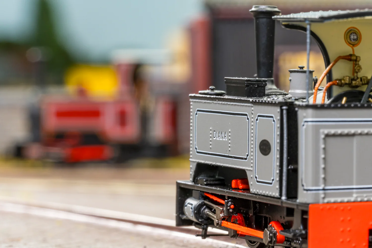 Sirdar Class 0-4-0 Kerr, Stuart & Co. Long-Tank 'Diana’ Lined Grey (As Preserved) Steam Locomotive - Image 4