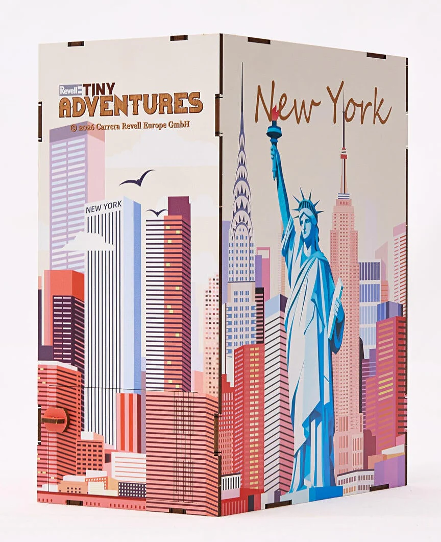 New York Tiny Adventures Book Nook Model Kit - Image 4