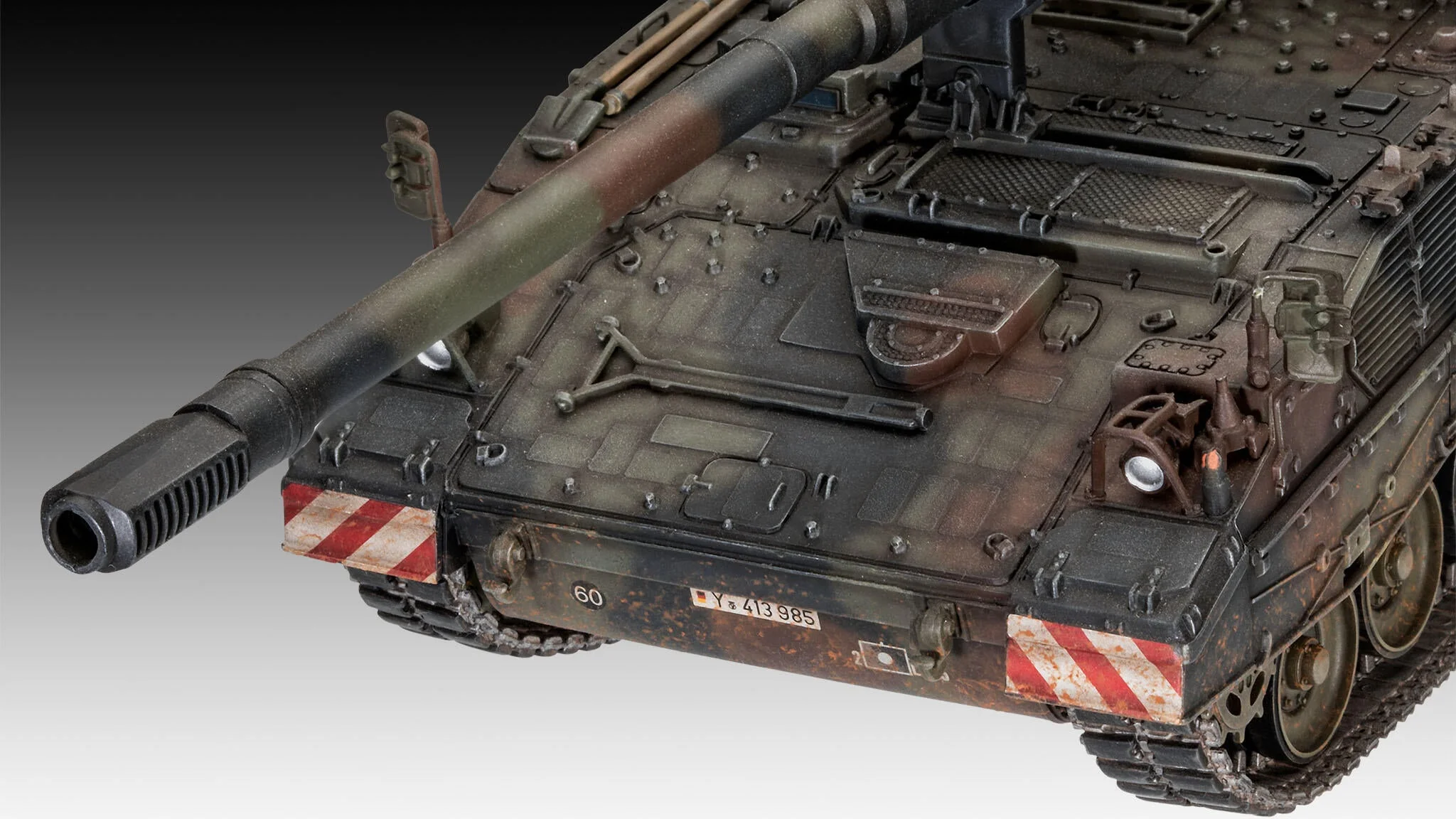 Panzerhaubitze 2000 Model Kit - Image 3