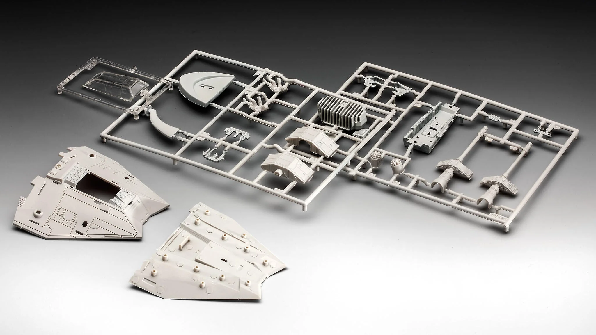 Snowspeeder Star Wars Model Kit - Image 6