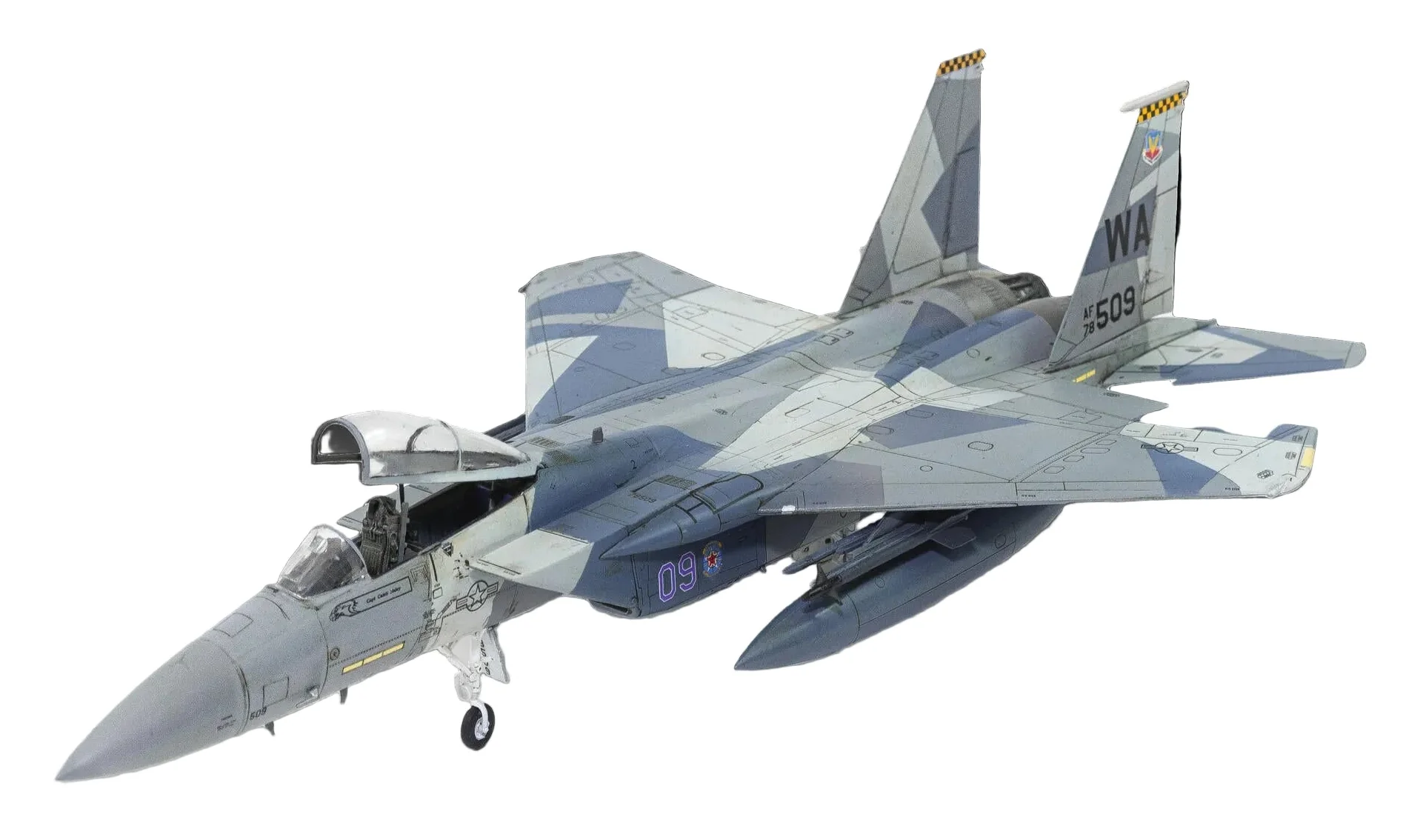 03778 Boeing F-15C Eagle Model Kit - Image 2