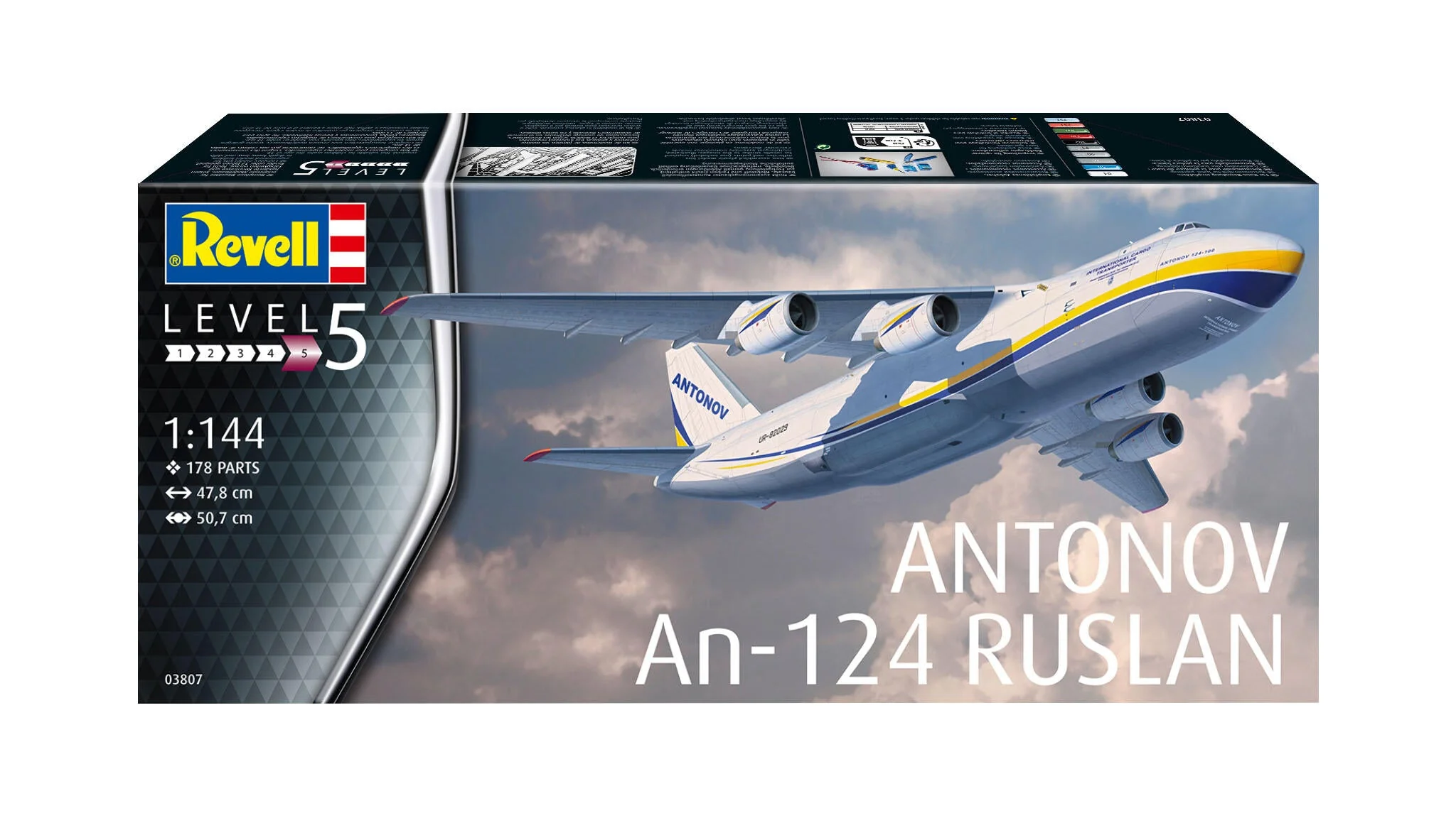 Antonov An-124 "Ruslan" Model Kit - Image 7