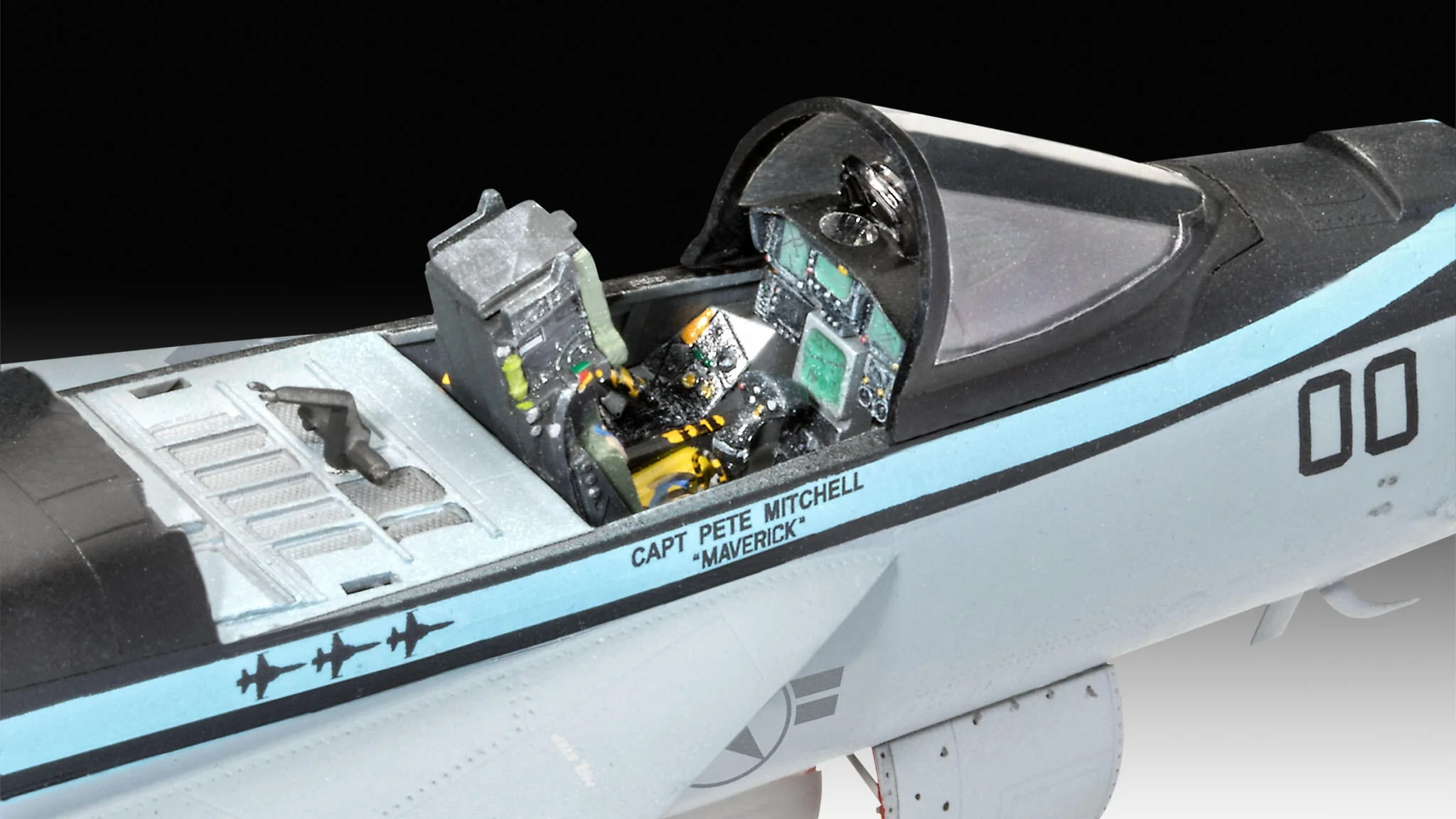 Maverick's F/A-18E Super Hornet "Top Gun Maverick" Model Kit - Image 3