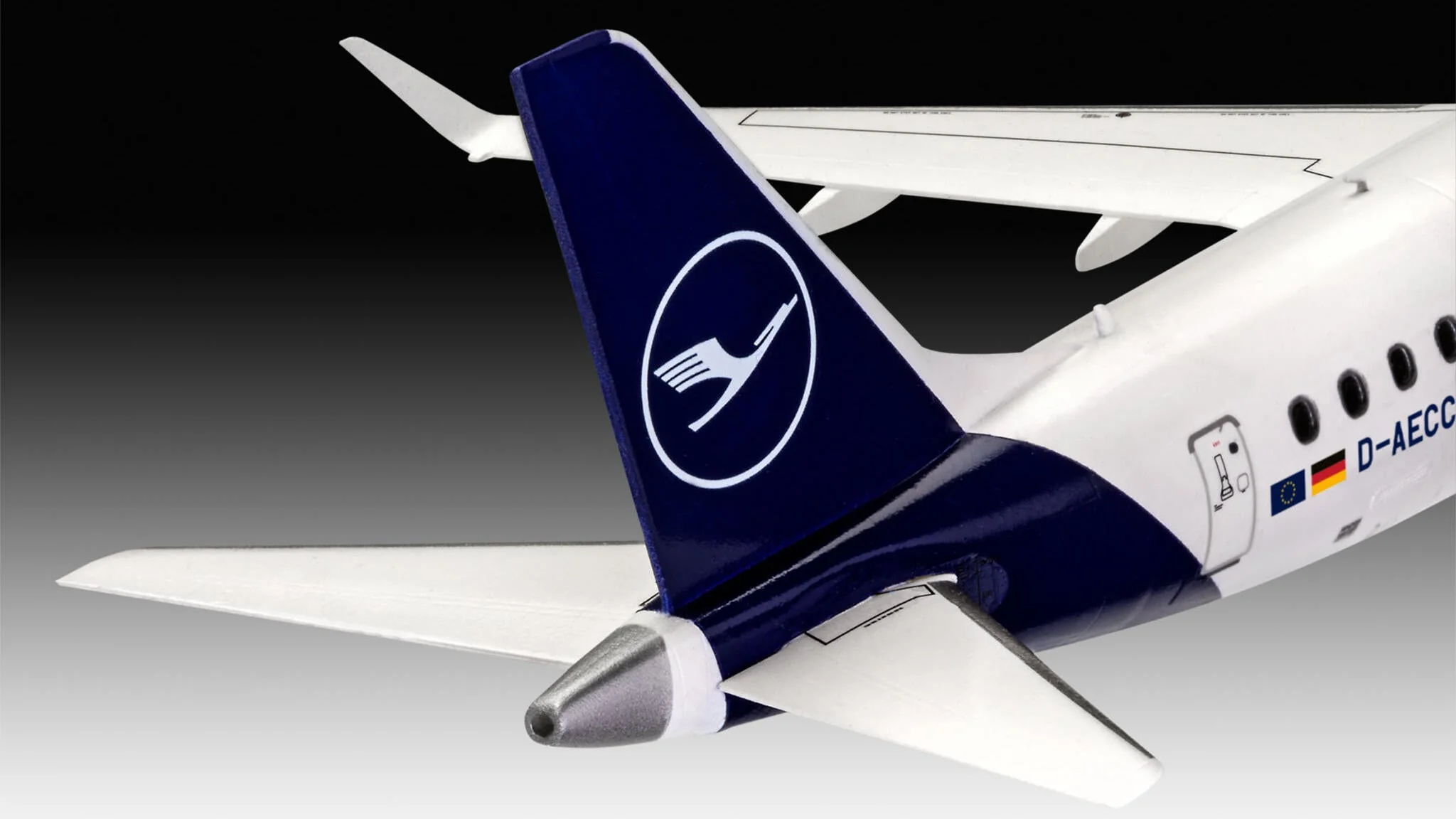 Embraer 190 "Lufthansa" New Livery Model Kit - Image 4