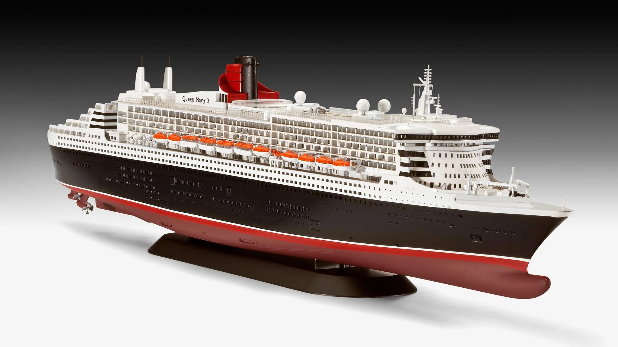 Ocean Liner Queen Mary 2 Model Kit - Image 2